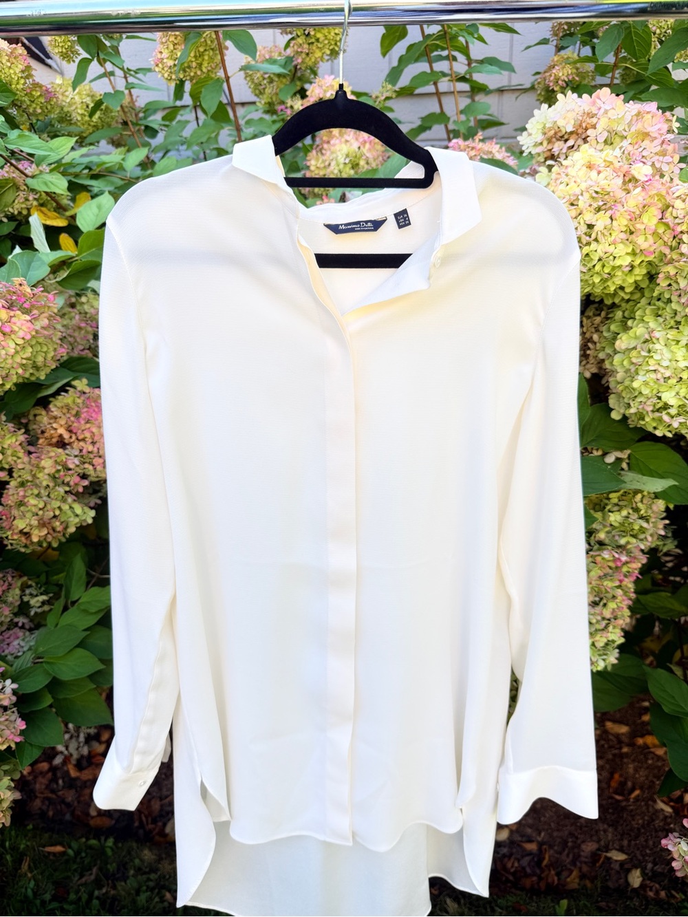 Massimo Dutti Cream Button-Down Long-Sleeve Blouse